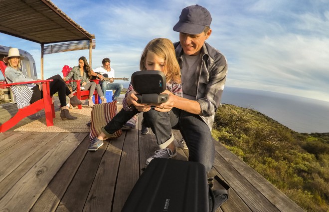 Upravljanje drona GoPro Karma je otročje lahko.