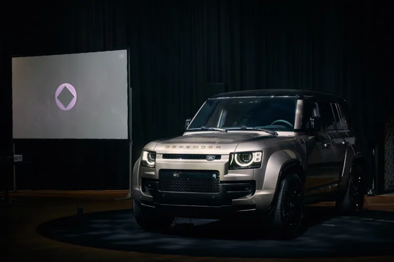 Defender Octa